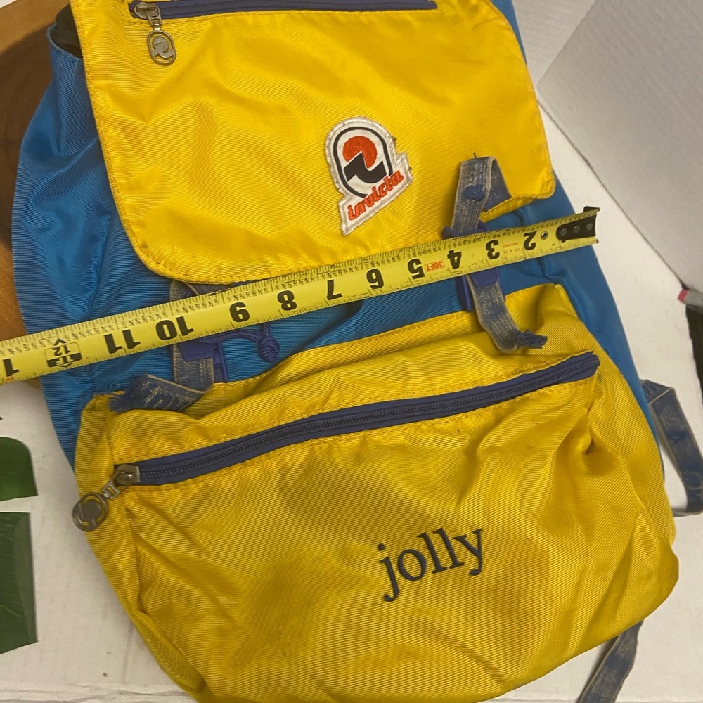 classic Retro INVICTA Jolly Backpack - Picture 9 of 11